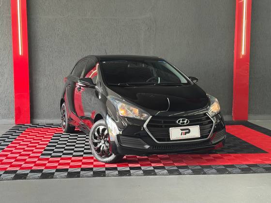 HYUNDAI HB20 1.6 COMFORT PLUS 16V FLEX 4P AUTOMÁTICO HYUNDAI HB20 1.6 COMFORT PLUS 16V FLEX 4P AUTOMÁTICO